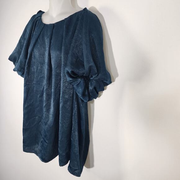 Umgee Plus Womens Blouse Short Balloon Sleeve Pleated Polyester Size 1X Green - Picture 5 of 9